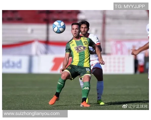 图库曼与阿尔多的激烈对决揭示了足球战术的深度与魅力