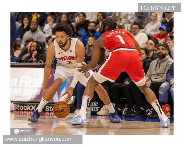 2013年快船与活塞精彩对决录像回放重温篮球经典瞬间