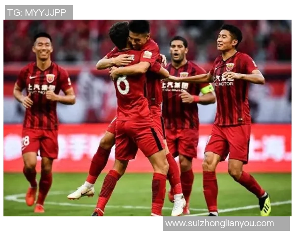 中超激战天海迎战上港球迷期待精彩对决与激情时刻