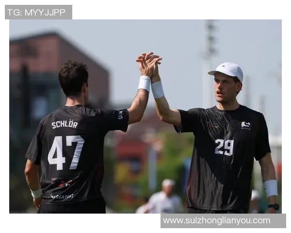 成都飞盘队个人能力引发热议球员表现与团队合作的争论MBA