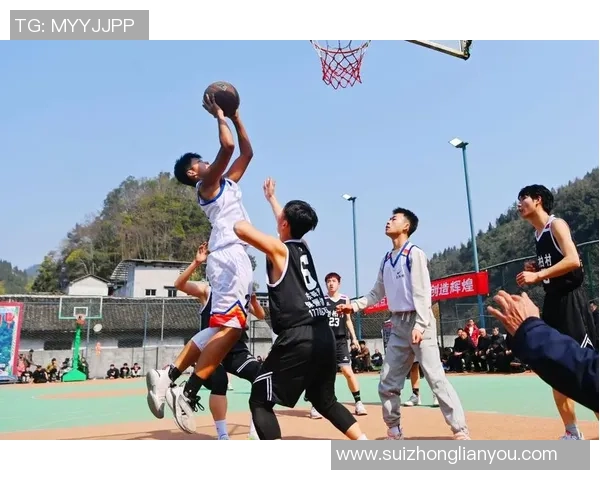 篮球魅力无穷：深入解析重庆篮球队的团队协作与默契配合