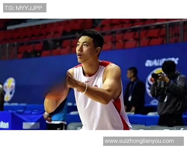 翟晓川：从篮球场上的拼搏到生活中的坚持与成长之路