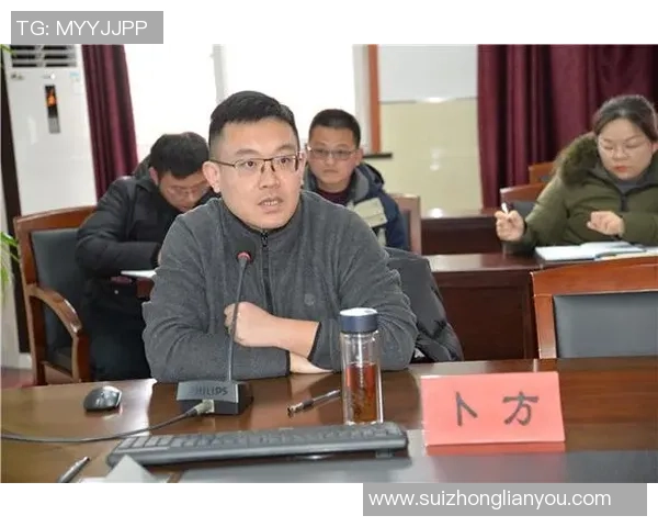 上海羽毛球队创新盯防策略助力竞技水平提升的深度分析与探讨 上海羽毛球队创新盯防策略助力竞技水平提升的深度分析与探讨